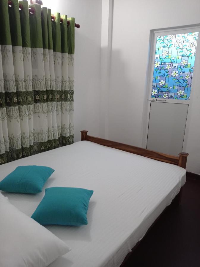 Surf & Salt Apartment Weligama Ngoại thất bức ảnh