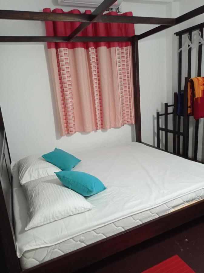 Surf & Salt Apartment Weligama Ngoại thất bức ảnh